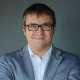 Santiago González